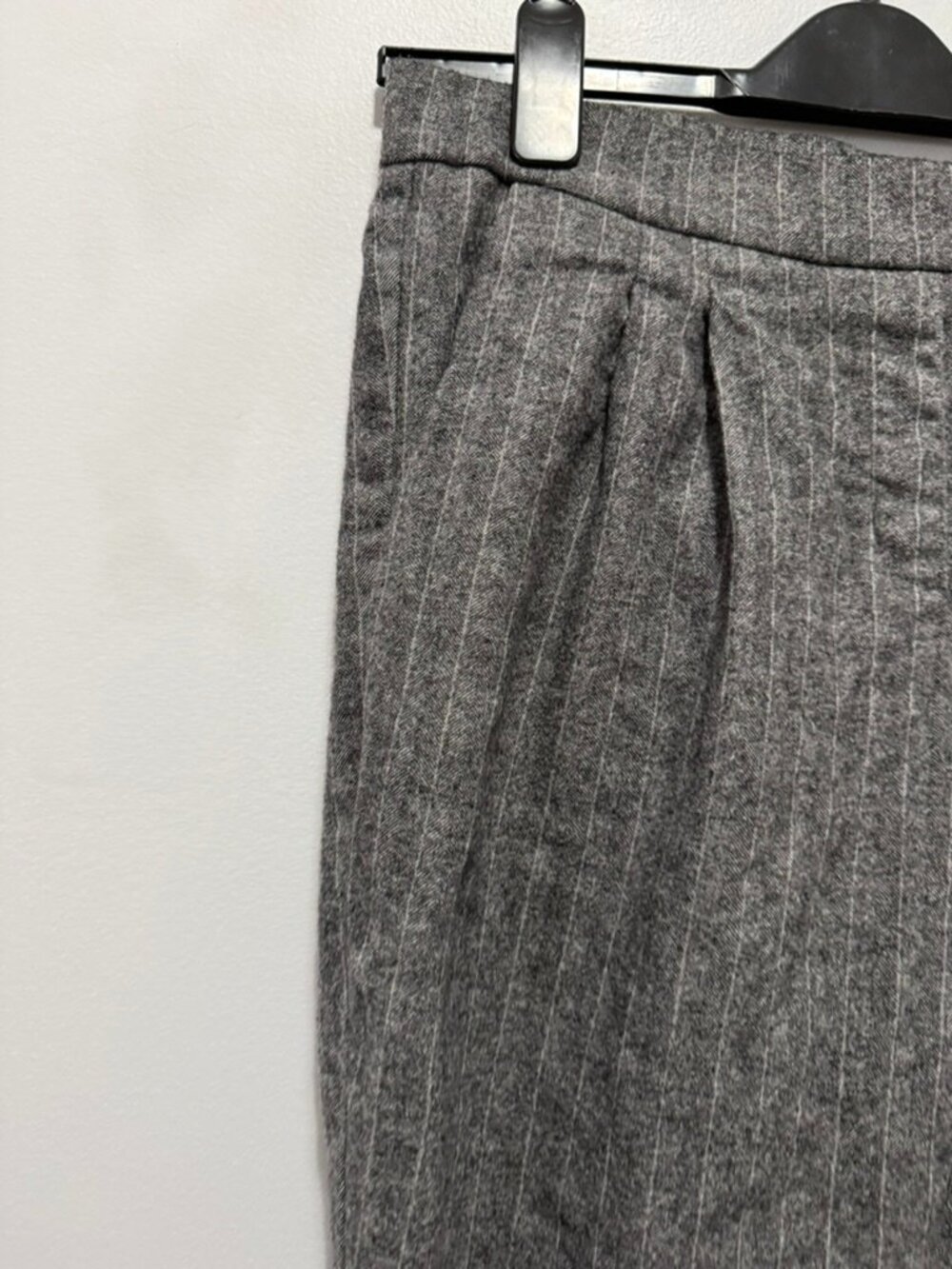 $198 Retail Babaton Atelier Wool Cashmere Pinstripe Crop Pants Size 6 - Picture 8 of 10
